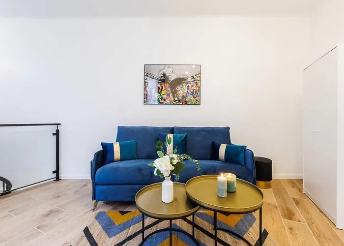 Magnificent Duplex - 2Br-6P - Near Montmartre