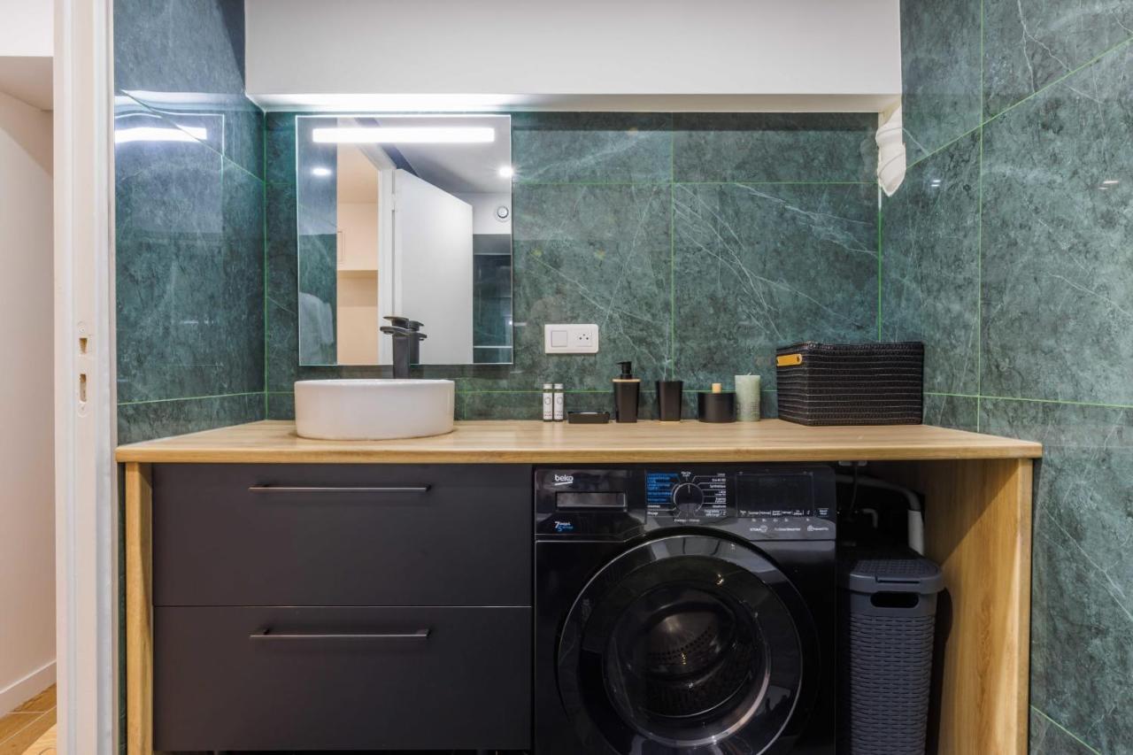 Appartamento Magnificent Duplex - 2br-6p - Near Montmartre Parigi